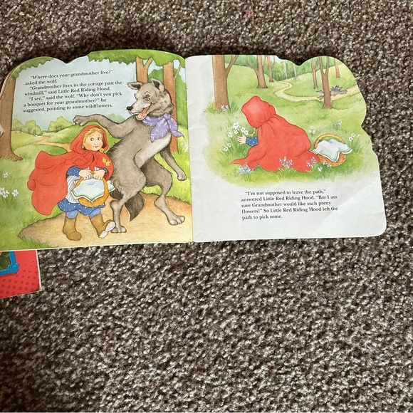 Little Red Riding Hood Books - Picture 4 of 9